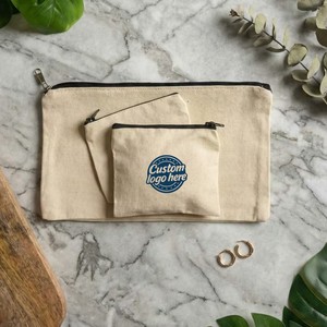 Pochette zippée imprimée pour cosmétiques, pour le rangement et l'organisation - Product Image 2