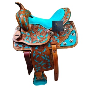 Sillín de caballo tipo barril vaquero de cuero marrón con diseño floral tallado a mano, asiento de gamuza turquesa, conchos de estrella y adornos de cristal, de 10 a 18 pulgadas - Product Image 3
