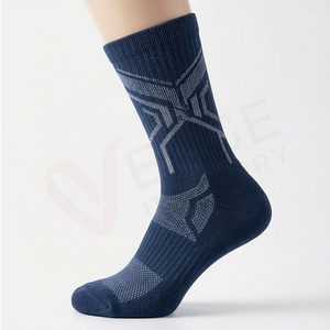 Chaussettes pour hommes à motif géométrique, tricotées, respirantes, en spandex, polyester et coton, style classique pour l'automne - Product Image 3