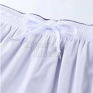 Conjunto de Uniforme de Baloncesto Personalizado, Tela de Alta Calidad, Transpirable y Ligera, Adecuado para Entrenamiento de Equipos - Product Image 5