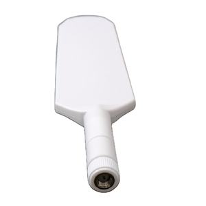 Antenne dipôle pivotante ultra large bande 4G LTE/GPS OEM de Taiwan en matériau PCB - Product Image 6