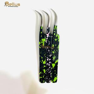 Pinzas Curvas para Pestañas de Marca Privada Bellus International Premium, Punta Suave, Agarre Perfecto y Duradero para Cejas y Pestañas - Product Image 3