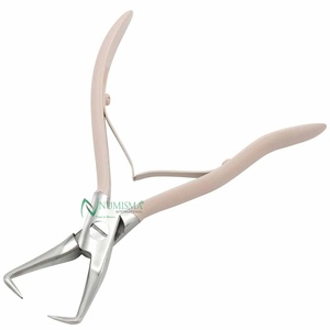Pinzas de Alta Calidad para Extensiones de Cabello de Acero Inoxidable para Uso Comercial con Diseño de Anillo Micro y Logotipo Personalizado - Product Image 6