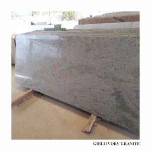 Dalles de granit Gibli Ivory utilisées dans la construction d'appartements, d'hôtels, de bureaux et de bâtiments de luxe en pierre en Inde. - Product Image 4
