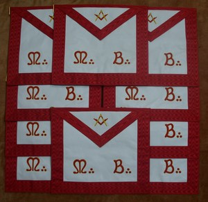 Tablier de Maître Maçon du Rite Écossais (AASR) – Tablier Artisanat de Loge Rouge du Rite Écossais Accepté - Product Image 3