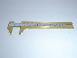 เครื่องมือวัดความลึกไม้ SUNTOOLS/STIPL รุ่น 377 ทำจากทองเหลือง ใช้สำหรับวัดขนาดแบบเรียวและแบบแบน  พร้อมมาตรวัดที่แม่นยำสำหรับงานเครื่องประดับ - Product Image 1