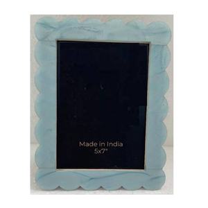 Marco de fotos de resina de alta calidad, diseño de festoneado, incrustaciones de resina para sala de estar, mesita de noche, mesa de oficina, perfecto como regalo de marcos de fotos - Product Image 5