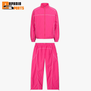 Nuevo Conjunto Deportivo Personalizado de Invierno, Ropa Deportiva Urbana, Chaqueta Cortavientos Impermeable con Capucha de Nailon para Hombre, Conjunto Deportivo para Correr - Product Image 1