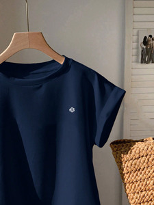New Design Custom Blank Cotton T Shirt Cropped Top women's shirt Half Sleeve <b>Drop</b> Shoulder Women's Tee Oversized Crop Top Ladies - Product Image 5