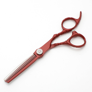ชุดกรรไกรตัดผมมืออาชีพ สแตนเลส สำหรับคนถนัดขวา ด้ามจับขนาดกลาง - Product Image 2