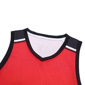 DESIRE SPORTS Créez Votre Propre Logo Imprimé sur Uniforme de Basketball - Faible MOQ Service OEM 100% Polyester Haute Qualité Séchage Rapide - Product Image 4