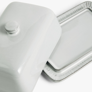 Mantequillera de lujo para cocina con tapa hermética para almacenar mantequilla fresca y una experiencia culinaria elegante - Product Image 3