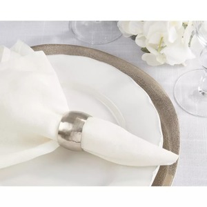 Anneau de serviette en métal argenté, texture martelée, cercle décoratif de table - Product Image 6