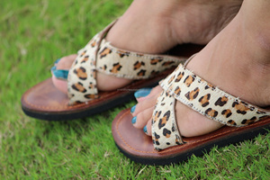 Fashionable Leather <b>Slipper</b> Animal Print Flat <b>Slipper</b> Women Stylish Slip on Leather <b>Slipper</b> - Product Image 5