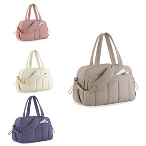 Bolsa de Viaje Acolchada Tipo Duffel, Bolsa de Fin de Semana con Gran Capacidad y Bolsillo Frontal con Cremallera - Product Image 1