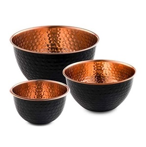 Ensemble de 3 bols empilables en acier noir mat martelé de luxe |   Ensemble de saladiers en cuivre pur de qualité supérieure pour servir à l'intérieur |   Accent élégant en or rose - Product Image 2