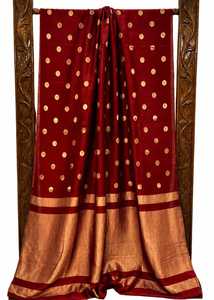 Sarees de brocado de seda pura de lujo con intrincados motivos tejidos en zari - Product Image 5