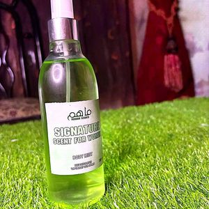 Body Mist Signature para Mujer, 300 ml, Spray de Fragancia en Botella PET con Bomba Dorada, Aroma Duradero, Desodorante Corporal Perfumado para Dama - Product Image 1