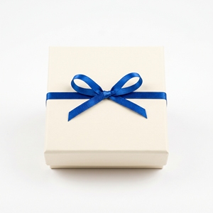 Ruban en satin bleu simple face de 3 mm prêt à être expédié pour l'emballage de cadeaux, l'emballage de bijoux, la couture, l'artisanat, vente en gros - Product Image 4