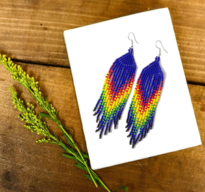 Pendientes de aro dorados con flecos de cuentas y cuentas azules, blancas y azul marino para mujer, joyería - Product Image 4