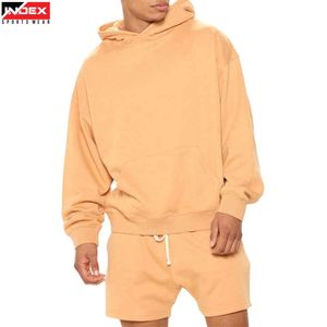Ensemble sweat à capuche et short décontracté pour homme – Tenue de sport confortable, survêtement de gym élégant, tenue d'entraînement personnalisée - Product Image 1