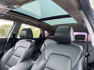 Auto Usado de Alta Calidad de China, <span class=keywords><strong>Hyundai</strong></span> <span class=keywords><strong>Tucson</strong></span> <span class=keywords><strong>2015</strong></span> 1.6T, Bajo Kilometraje, Ahorro de Combustible, Auto Usado para la Vida Urbana - Product Image 5