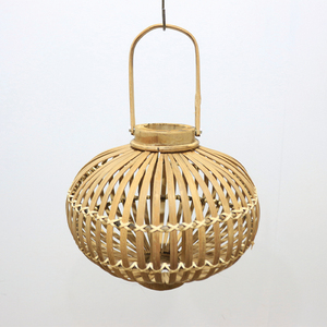 Lanterne en bambou de forme conique, faite à la main avec poignée, décoration pour la maison - Product Image 5