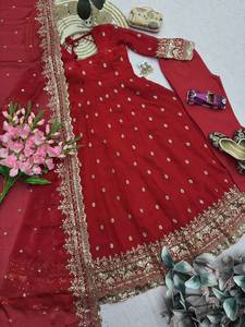 Vêtements ethniques indiens traditionnels pour femmes, robe Anarkali Kurti pour mariage et fête, vêtements élégants aux meilleurs prix en provenance d'Inde - Product Image 4