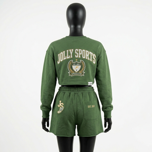 ชุดเซ็ตเสื้อครอปท็อปและกางเกงขาสั้นสตรีทแวร์คุณภาพสูง 350GSM สีเขียวฟอเรสต์ ปักโลโก้ตามสั่ง - Product Image 4