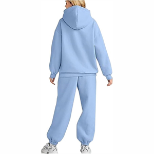 Trajes Deportivos para Mujer al por Mayor, Ajustados, Personalizados, Estilo Único, Colores Sólidos, Ropa Deportiva Moderna y Transpirable para Mujer - Product Image 3