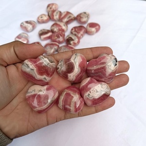 หินโรโดโครไซต์ธรรมชาติรูปหัวใจขนาดเล็ก ขายส่ง หินคริสตัลสีชมพูรูปหัวใจ สำหรับเป็นของขวัญ ของตกแต่ง และเพื่อการบำบัด - Product Image 4