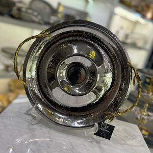 Plateau métallique en aluminium de style moderne fait à la main plateau de service élégant de taille personnalisée pour les mariages, les maisons et les hôtels - Product Image 1