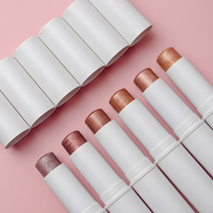 Barra Iluminadora en Crema de 6 Colores, Bronceador y Iluminador Multiusos para Rostro y Cuerpo - Product Image 5