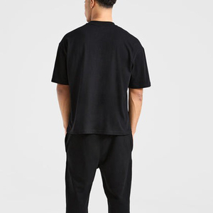 Ensemble deux pièces homme été en coton respirant, t-shirt oversize à épaules tombantes et short, design uni - Product Image 4