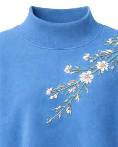 Sweat-shirt à col montant bleu ciel pour femme, broderie florale, manches longues, pull décontracté d'hiver, mélange de coton doux, haut pour femme, vente en gros - Product Image 5