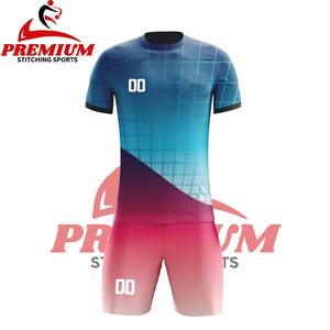 Uniforme de Fútbol Unisex de Tela de Primera Calidad, Personalizado, Transpirable, con Logotipo OEM, Color Sólido, 100% Poliéster - Product Image 5