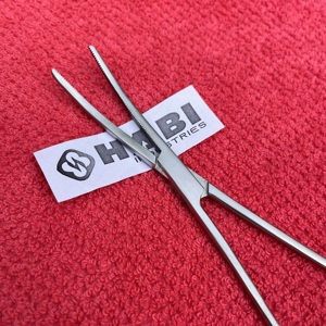 Pinzas para Mosquitos Halsted de HABI Industries, las Más Vendidas, Rectas y Curvas, de Acero Inoxidable, Instrumento Quirúrgico, Agarre Ergonómico, 3 Mandíbulas - Product Image 3