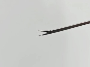 Pinzas Introductoras de Tubos de Ventilación Storz Leivers ENT 5-1/4, Instrumento Quirúrgico para Oído, Pinzas para Inserción de Tubos de Miringotomía de Vaslcare - Product Image 2
