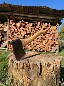 Cuchillo para Pizza con Mango de Madera y Cabeza de Acero Forjado de Grado Industrial, SHARP POINT TRADERS, 6 Meses de Garantía, Cabeza de Mattock para Uso en Exteriores - Product Image 1