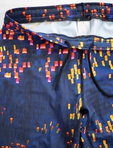 Leggings de fitness pour hommes, taille élastique, couleur unie, amincissant, longueur intégrale, respirant, résistant à l'eau, séchage rapide - Product Image 3