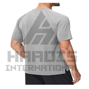 T-shirt en molleton uni pour homme, 100 % polyester, coupe classique, col rond, séchage rapide, respirant, décontracté, personnalisable et prélavé - Product Image 5