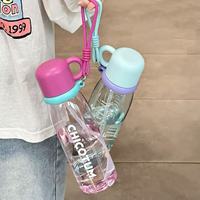Gobelet à paille en plastique de haute qualité, grande capacité, pour femmes, portable et adapté aux sports.