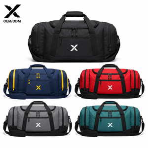 Sac de sport personnalisé pour équipe, grande capacité, OEM ODM, polyester 600D, sangle réglable, 50-80L, équipement de voyage et de gym - Product Image 1