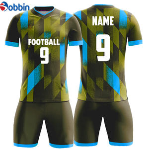 Maillot de football personnalisé imprimé par sublimation – Qualité supérieure, respirant, pas cher – Tenue de football personnalisée - Product Image 4