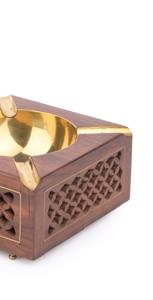 Cenicero de madera tallado a mano al por mayor, cenicero de lujo de madera de Sheesham para cigarros con inserto de latón pulido y patrón de diamantes - Product Image 6