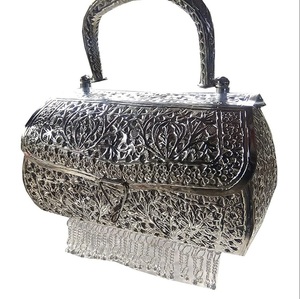 Vintage <b>Silver</b> Brass <b>Clutch</b> With Arched Handle and Intricate Floral Design At Wholesale Cheap Price from India - Product Image 3