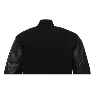 Veste universitaire en laine respirante épaisse, personnalisée, noire, avec col montant et logo frontal, prix de gros abordable - Product Image 3