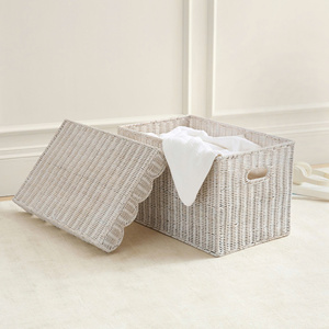 Cesta de Almacenamiento Rectangular de Ratán Blanqueado al por Mayor con Tapa para Hogar, Hotel, Resort, Dormitorio, Armario, Organizador y Decoración - Product Image 1