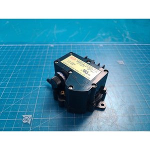 YAMAMOTO MS61ALV120D-K สวิตช์แรงดันดิจิตอลที่ใช้เป็นอะไหล่อุปกรณ์เซมิคอนดักเตอร์รุ่นเก่า - Product Image 1