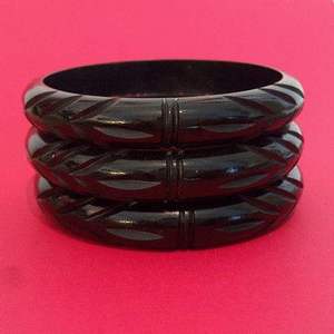Handmade Resin <b>Bangle</b> Bracelets Round Shape Multicolor Fashion Jewelry Collection by Handmade Collection - Product Image 1